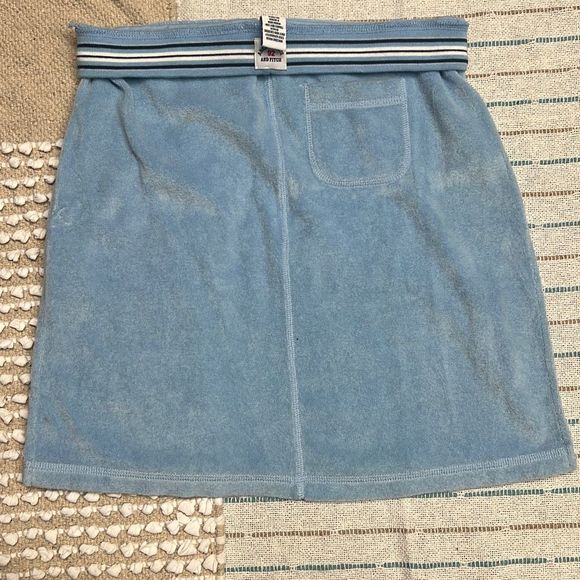 A&F Terrycloth Skirt - Picture 3 of 5